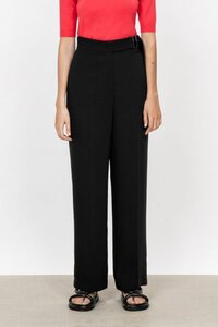 Veronika Maine Luis U Buckle Straight Pant