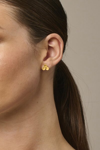 Tiger Tree Trillium Mini Stud Earring-gift-guide-Hello Cyril.