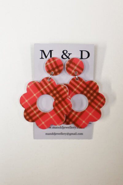 M & D Patterned Flower Stud Earring-accessories-Hello Cyril.
