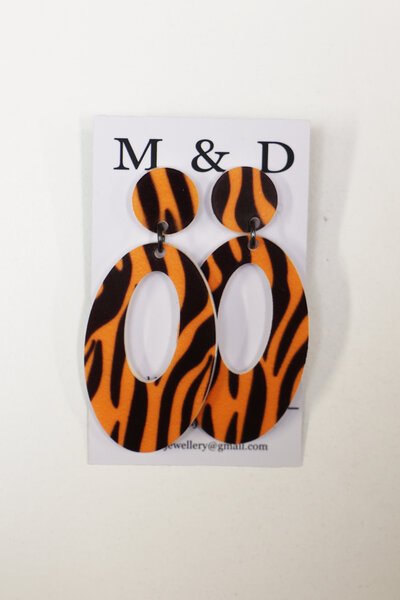 M & D Patterned Oval Earring-accessories-Hello Cyril.