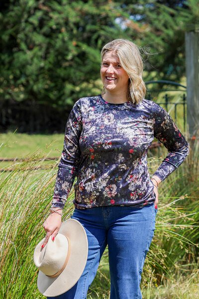 Memo Velveteen Top-shop-by-label-Hello Cyril.