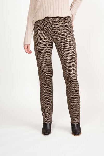 Vassalli Slim Knit Pull On Pant - Brentwood-shop-by-style-Hello Cyril.