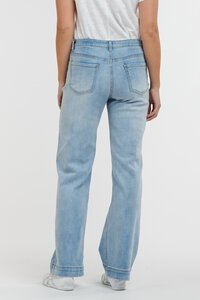 Italian Star Macey Jean