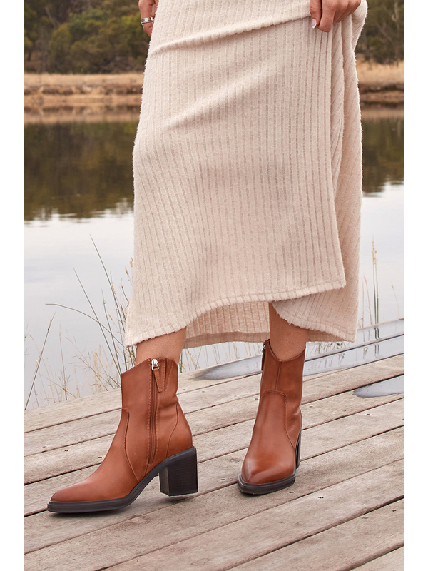 EOS Janice Boot