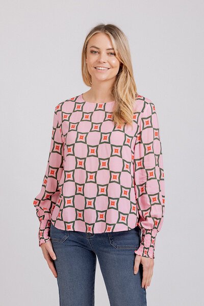 Mi Moso Finley Top-hc-new-Hello Cyril.