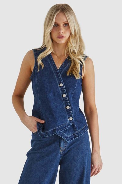 Sass Marza Vest-hc-new-Hello Cyril.