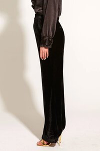 Fate + Becker Mustang Sally Velvet Pant