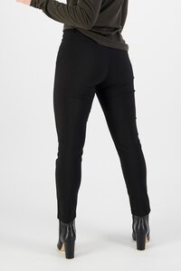 Vassalli Concept Skinny Ankle Grazer Pull On Pant