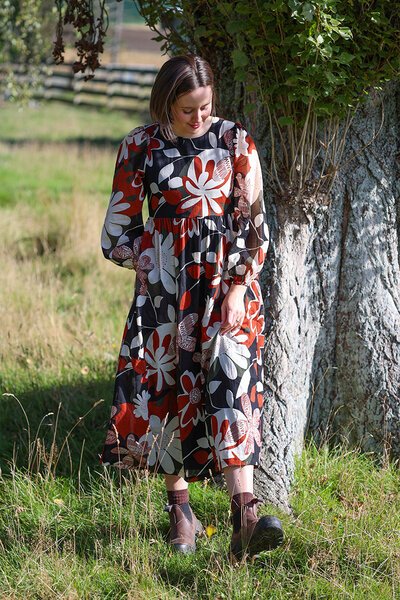 Seeking Lola Anna Bell Dress-shop-by-label-Hello Cyril.