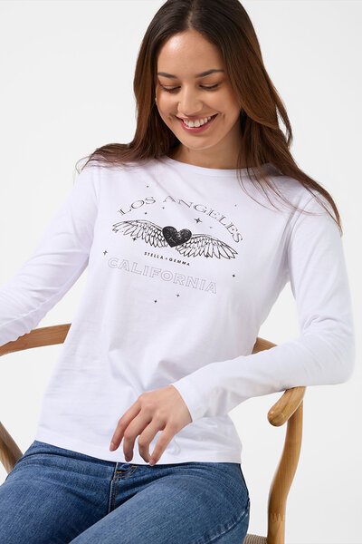 Stella + Gemma LS White Grunge Heart Tee-gift-guide-Hello Cyril.