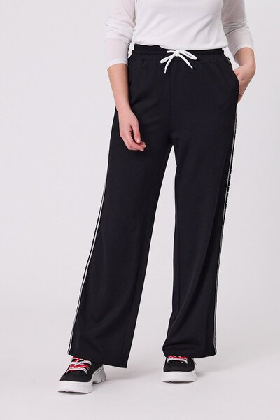 Classified Rylie Side Braid Pant-shop-by-label-Hello Cyril.