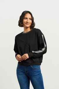 Et Alia Kerrin Sweat