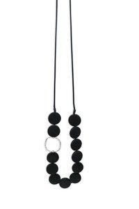 SHE Jewellery Harmony Disc Necklace