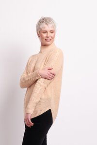 Foil Cable Knit Scoop Hem Jumper