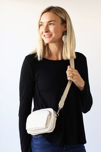 Archer House 3 Zip Pocket Cross Body Bag