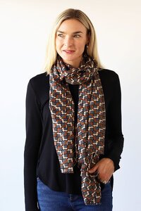 Archer House Geometric Print Scarf