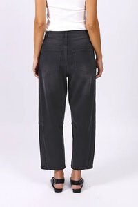 Monaco Toni Barrel Jeans