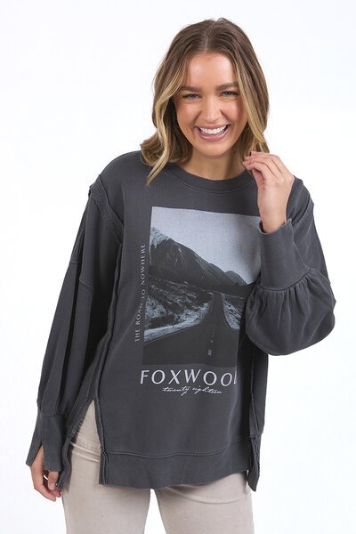 Foxwood On The Road Crew-hc-new-Hello Cyril.