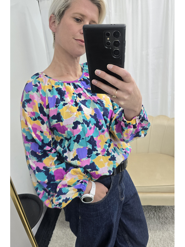 Seeking Lola Colourful United Top