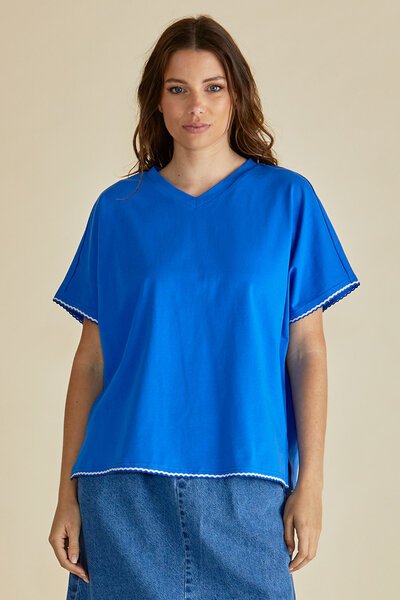 Betty Basics Avalon Tee-shop-by-label-Hello Cyril.