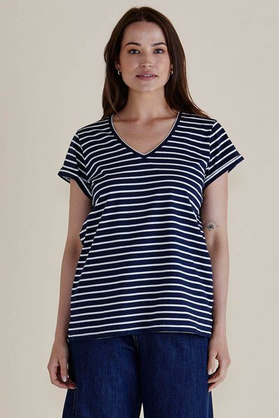 Betty Basics Ayla V-Neck Tee-shop-by-label-Hello Cyril.
