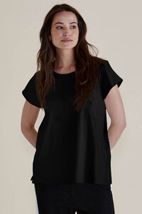Betty Basics Caia Crew Tee