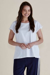 Betty Basics Caia Crew Tee