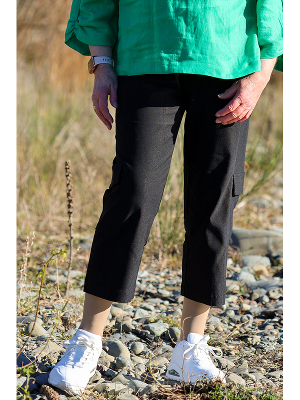 Esplanade Pull On 3-4 Pant