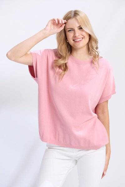 Stella + Gemma Gwen Tee-curate-midi-skirt-Hello Cyril.
