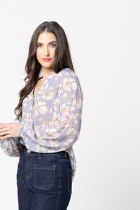 Seeking Lola Full Of Life Sky Garden Top