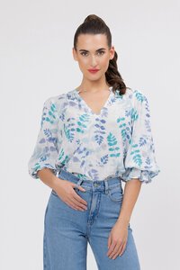 Seeking Lola Graceful Top