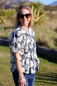 Seeking Lola Bonita Top