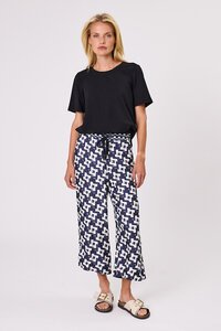 Design Nation Cortez Capri