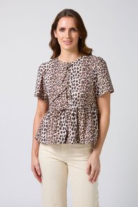 Stella + Gemma Eva Leopard Blouse