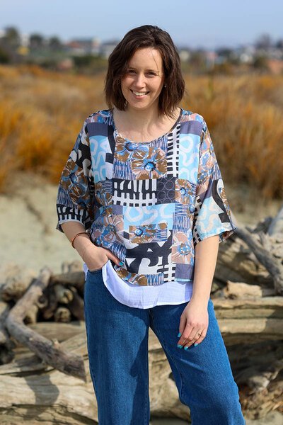 La Mode Floral Layered Top-lives-Hello Cyril.