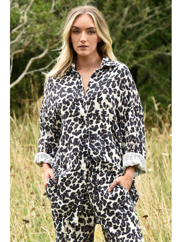 Curate Anything But Ordinary Top