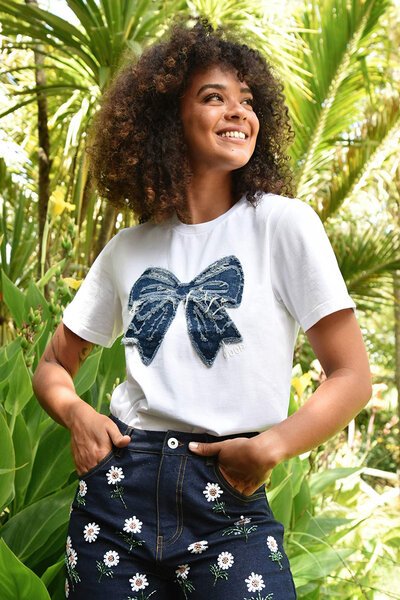 Coop Simply Bowtiful T-Shirt-hc-new-Hello Cyril.