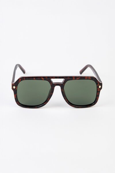Stella + Gemma Rita Sunglasses-3-ways-to-style-Hello Cyril.