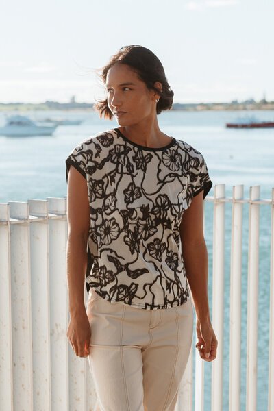 Et Alia Tatum Top-hc-new-Hello Cyril.