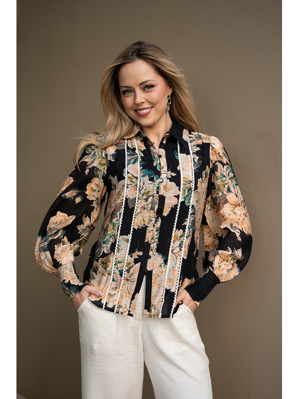 Fria The Label Peony Lace Trim Blouse