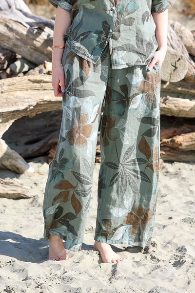 AE Luxe Wide Leg Floral Pant-3-ways-to-style-Hello Cyril.