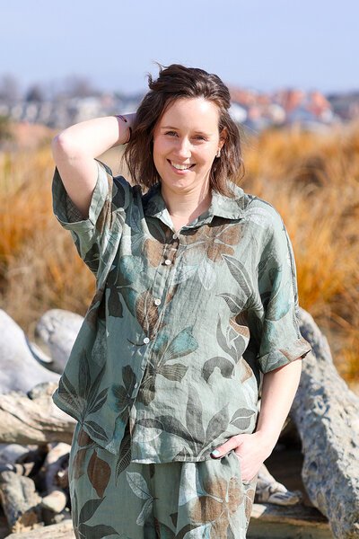 AE Luxe Loose Fit Floral Shirt-3-ways-to-style-Hello Cyril.