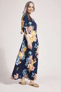 Eb & Ive Parisio Tie Maxi Dress