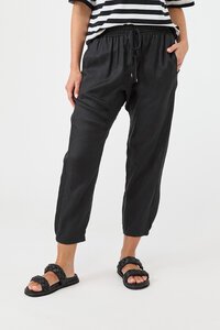Eb & Ive Studio Relaxed Pant