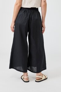 Eb & Ive Studio Crop Pant