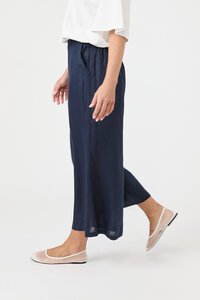 Eb & Ive Studio Crop Pant