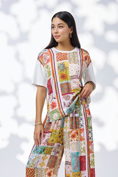 Loobies Story Vana Tee-lives-Hello Cyril.