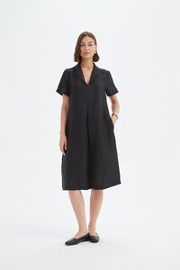 Tirelli Shawl Collar Pleat Dress