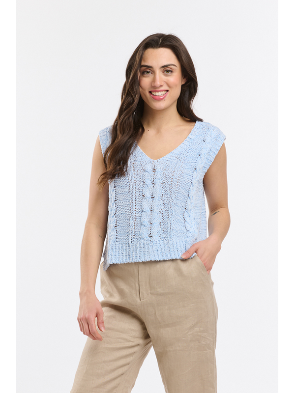 Italian Star Josie Vest