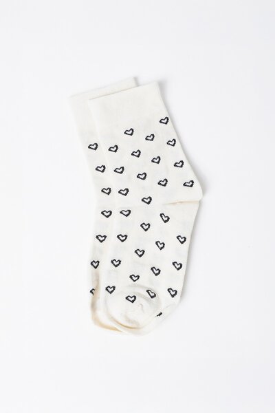 Stella + Gemma Outline Heart Socks-accessories-Hello Cyril.